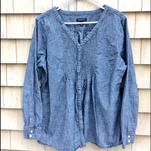 Lands End v-neck denim button down shirt, size XL